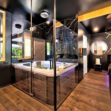 Royalrelax Apartament W Lesie Z Jacuzzi, Kinem Domowym 88' - Bialystok Choroszcz Exterior photo